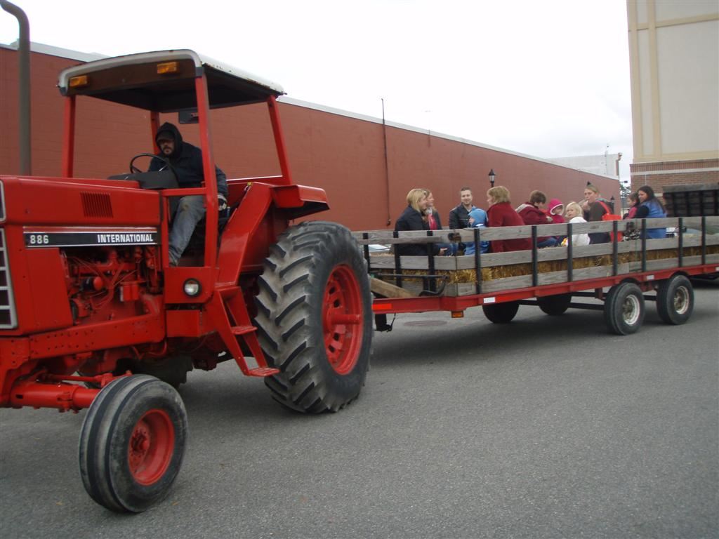 Hay ride at the Derby Street Shoppes